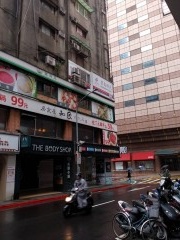20251109_fukuoka_taipei_008.jpg
